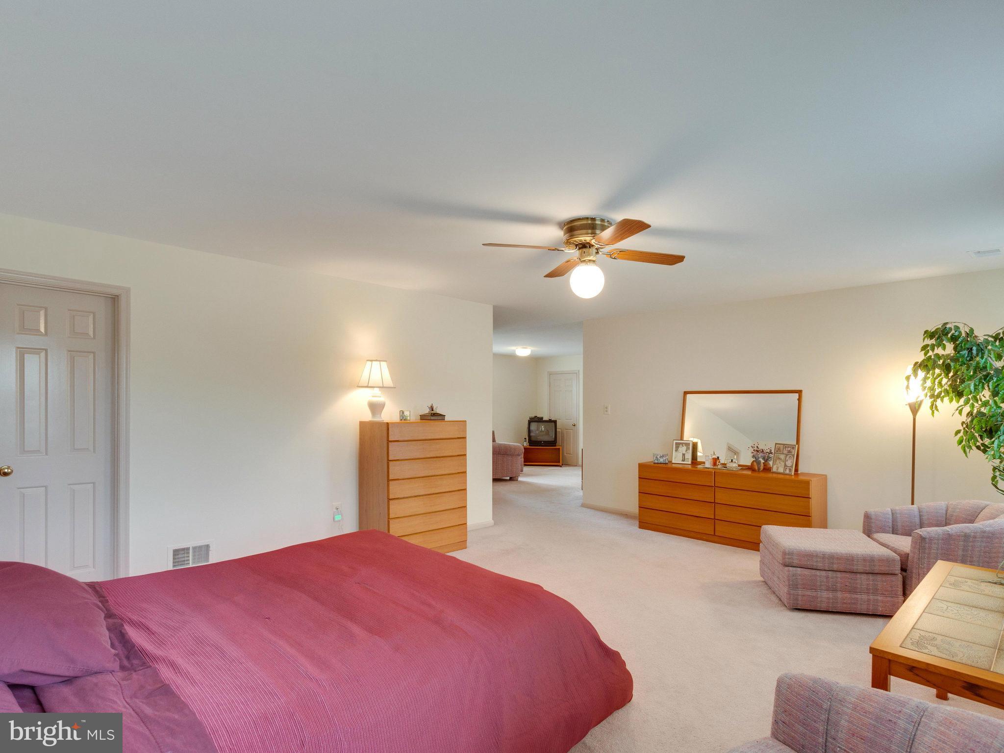 6309 Hunting Ridge Lane McLean, VA 22101 - Photo 15 of 30 Bedroom (Master)