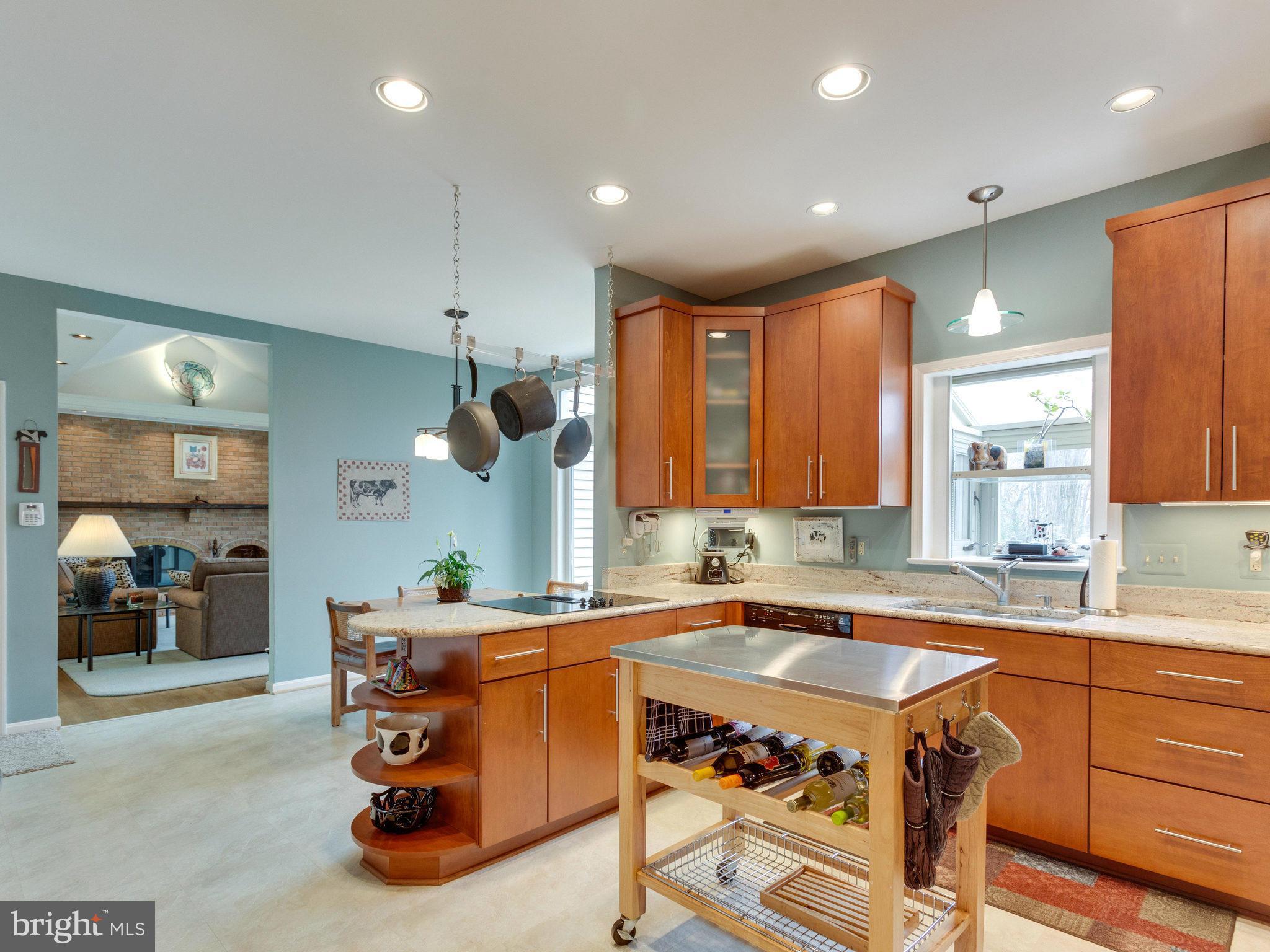 6309 Hunting Ridge Lane McLean, VA 22101 - Photo 6 of 30 Kitchen