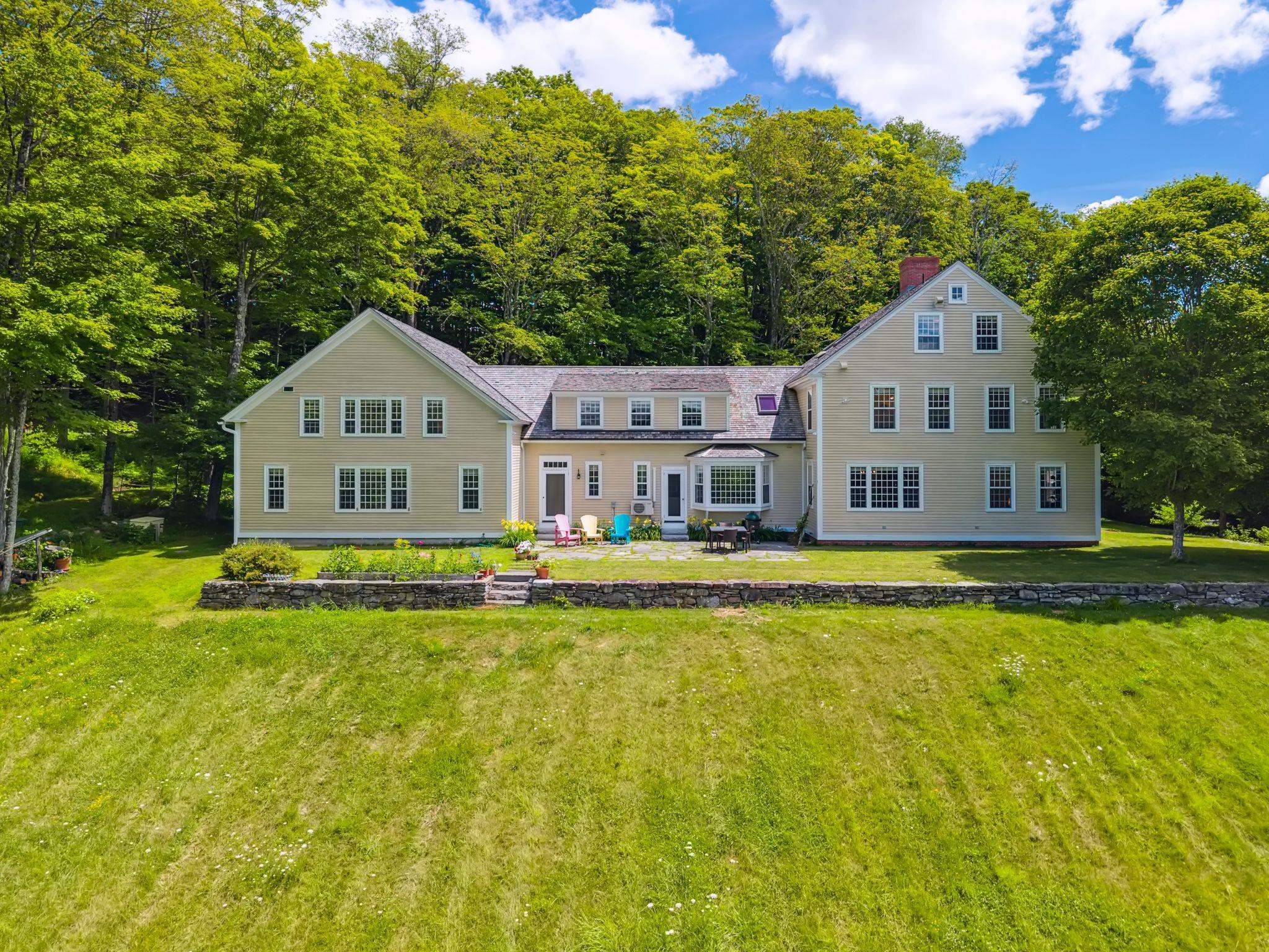 16 Olcott Road Norwich, VT 05055 - Photo 4 of 60