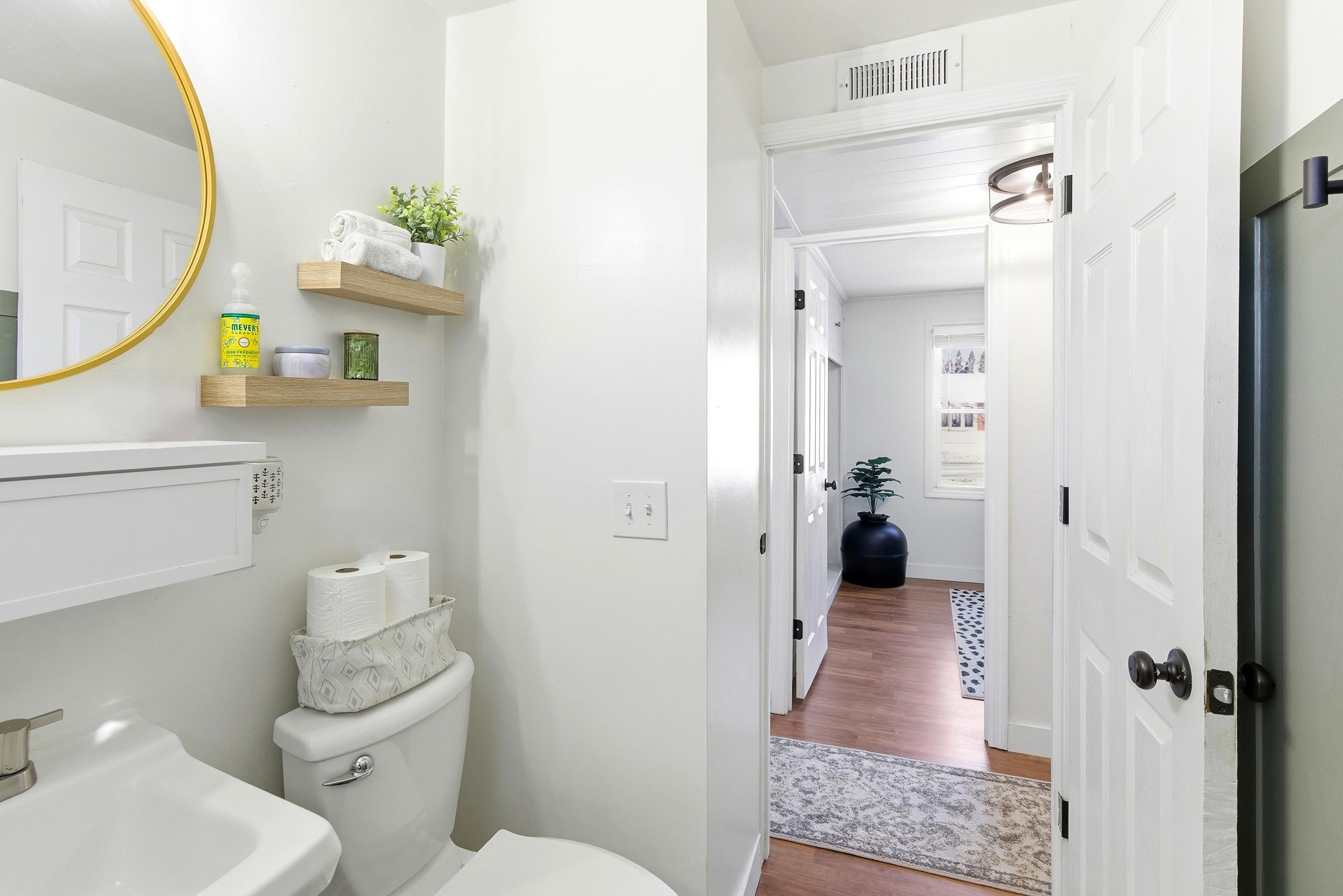 129 Walter Street Madison, WI 53714 - Photo 11 of 20