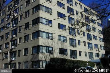 3901 Tunlaw Road Northwest, Unit 402 Washington, DC 20007 - Photo 1 of 1 Exterior (Main)