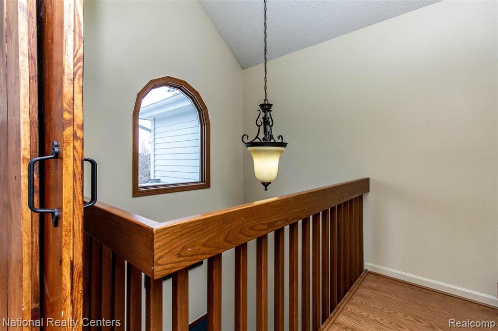 6547 Ridgeview Drive, Unit 28 Clarkston, MI 48346 - Photo 20 of 37