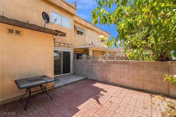 $1,350 | 4302 Lynnann, Las Vegas, NV 89110