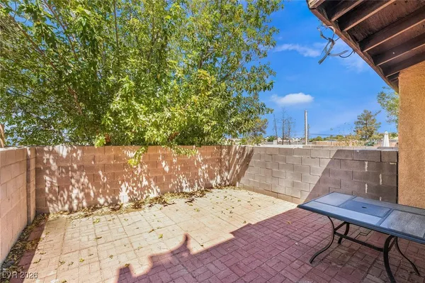 $1,350 | 4302 Lynnann, Las Vegas, NV 89110