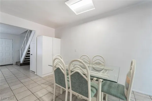 $1,350 | 4302 Lynnann, Las Vegas, NV 89110