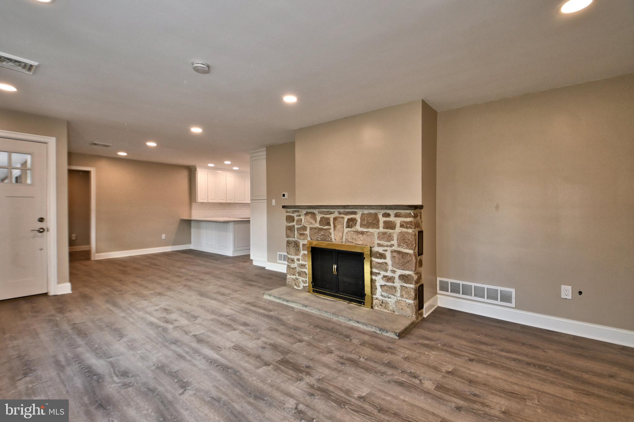 214 Stout Road Ambler, PA 19002 - Photo 10 of 61 Gallery Image 10