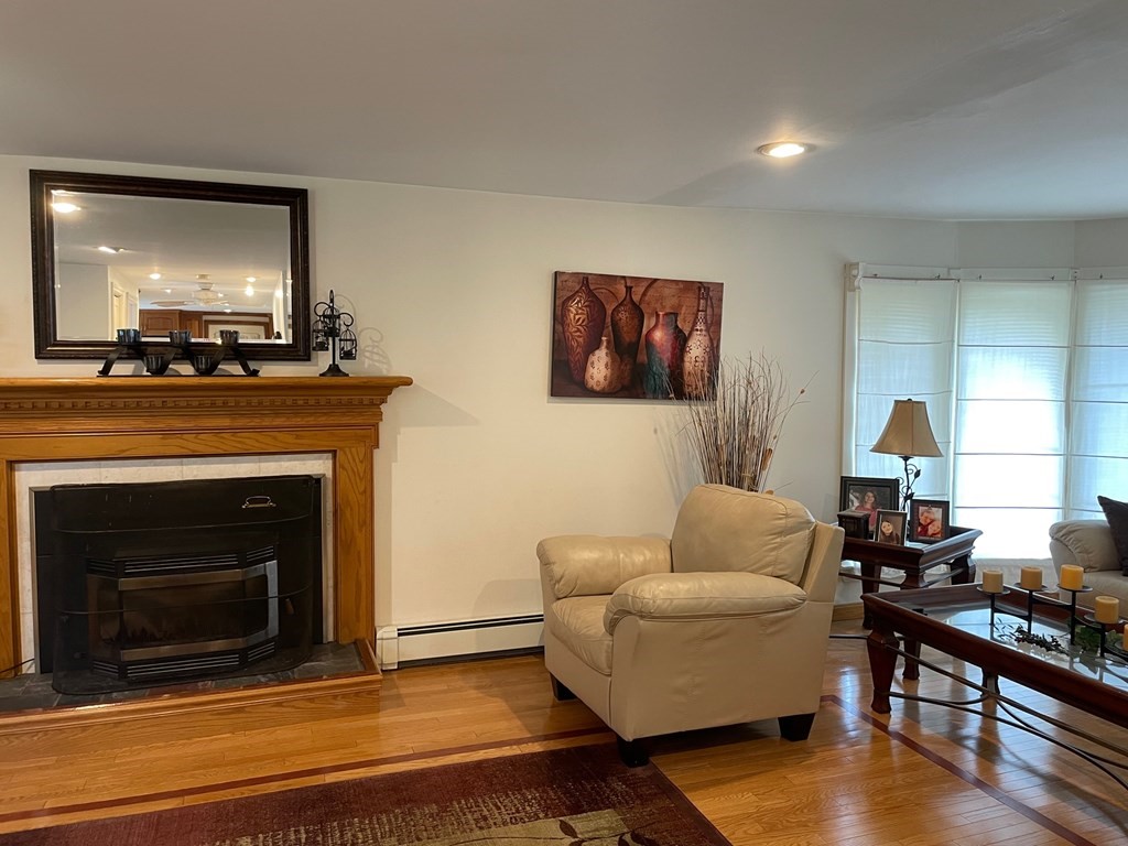 50 Locke Road Chelmsford, MA 01824 - Photo 12 of 42