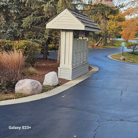 $177,000 | 6857 Ellis Drive, Long Grove, IL 60047