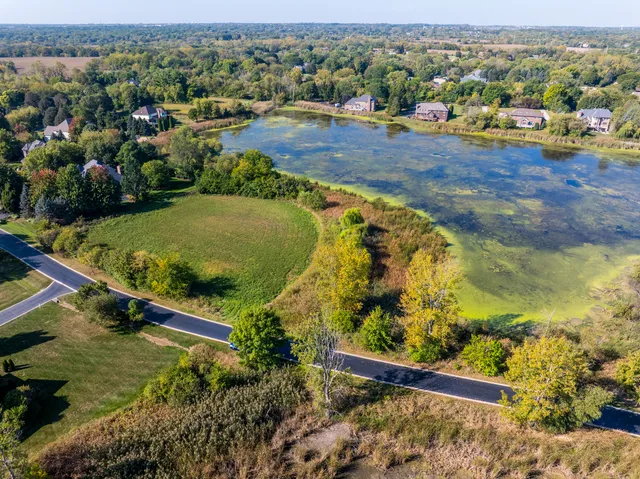 $177,000 | 6857 Ellis Drive, Long Grove, IL 60047