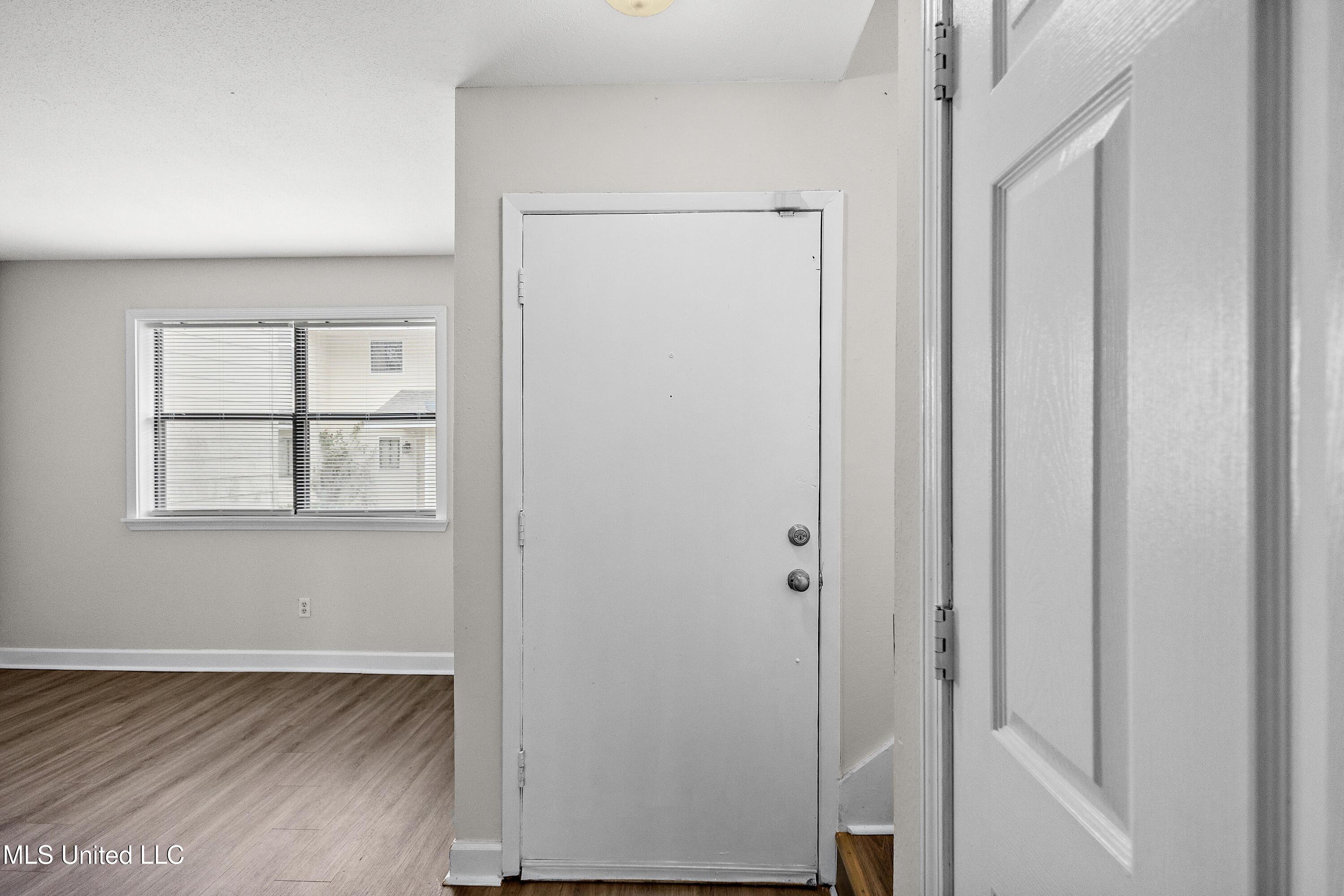 1013 Windrose Drive Brandon, MS 39047 - Photo 5 of 18 IMG_4339