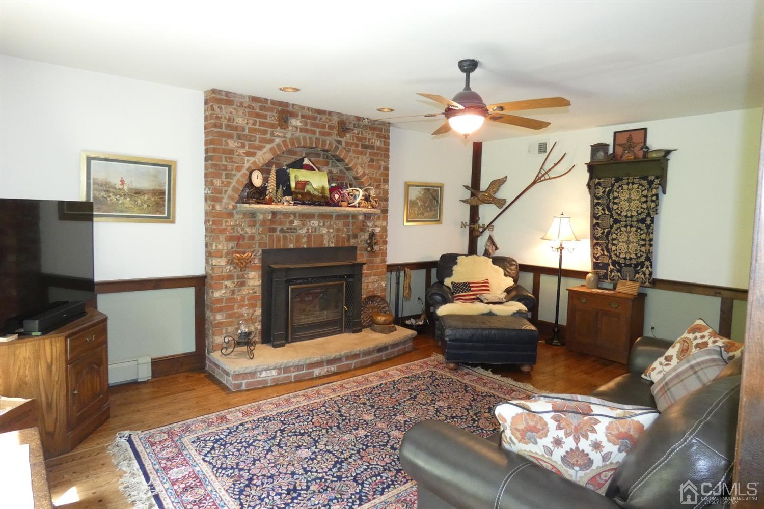 459 Bellis Road Bloomsbury, NJ 08804 - Photo 17 of 37 Gallery Image 17