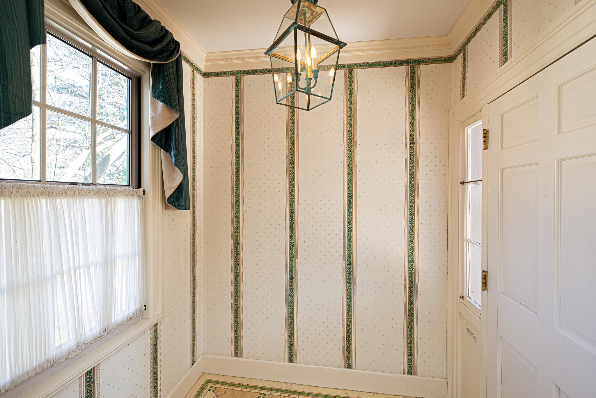 81 Front Street Exeter, NH 03833 - Photo 12 of 34