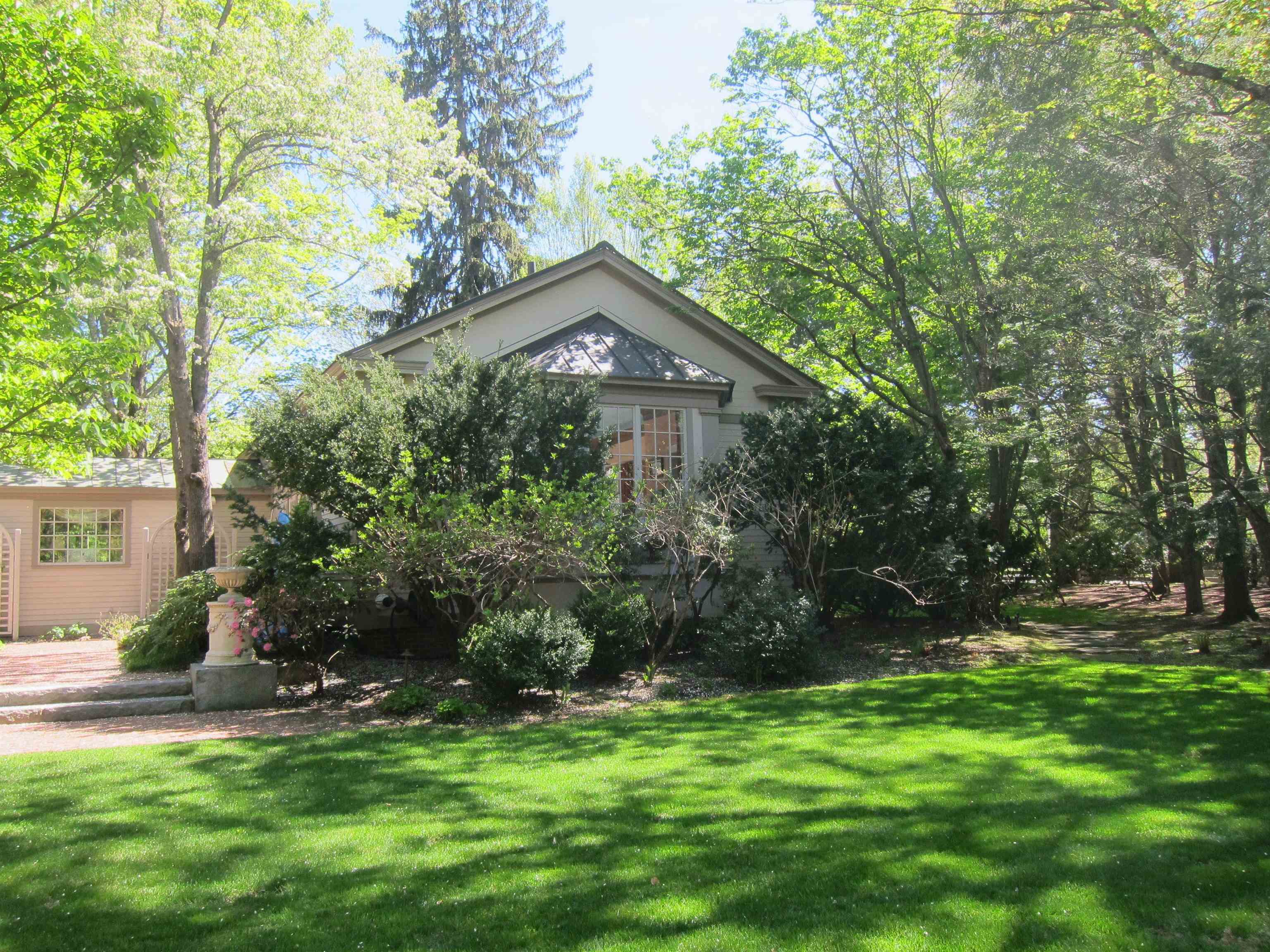 81 Front Street Exeter, NH 03833 - Photo 5 of 34