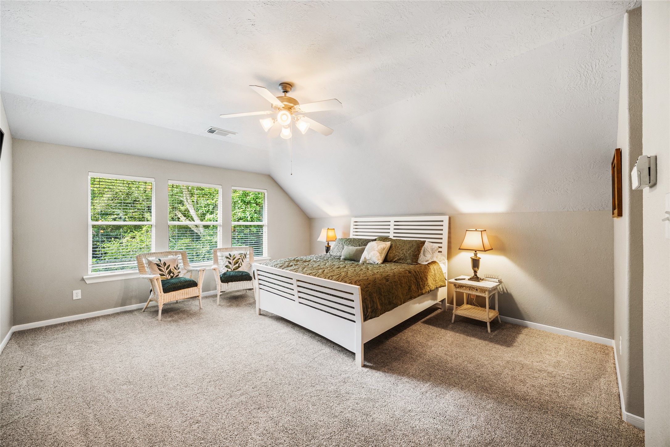 6515 Greencreek Meadows Lane Spring, TX 77379 - Photo 10 of 49