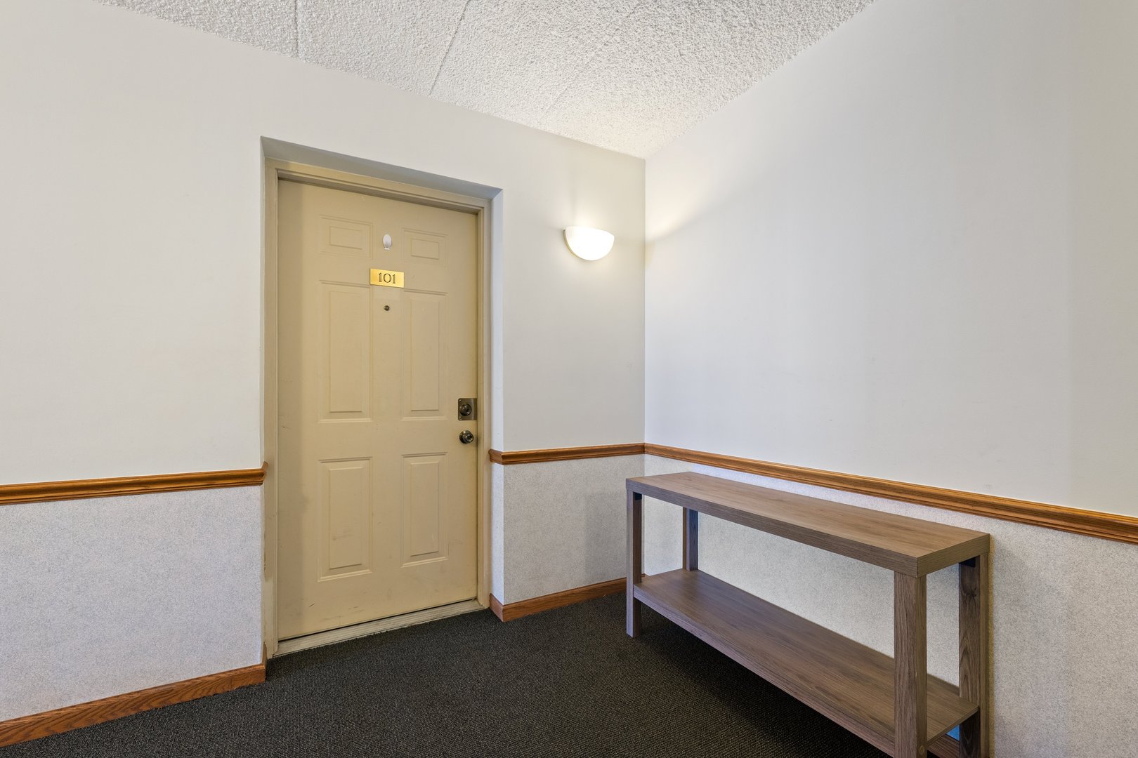 3640 186th Street, Unit 101 Lansing, IL 60438 - Photo 3 of 17 a view of an empty room