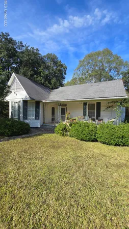 $325,000 | 134 Dale Drive, Hazlehurst, MS 39083