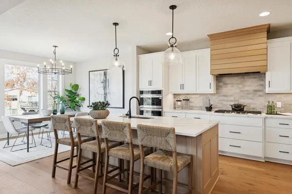 $895,470 | 5820 Freeland Bay North, Hugo, MN 55038