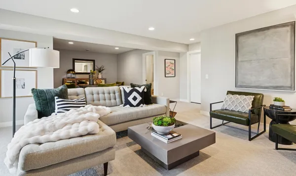 $895,470 | 5820 Freeland Bay North, Hugo, MN 55038