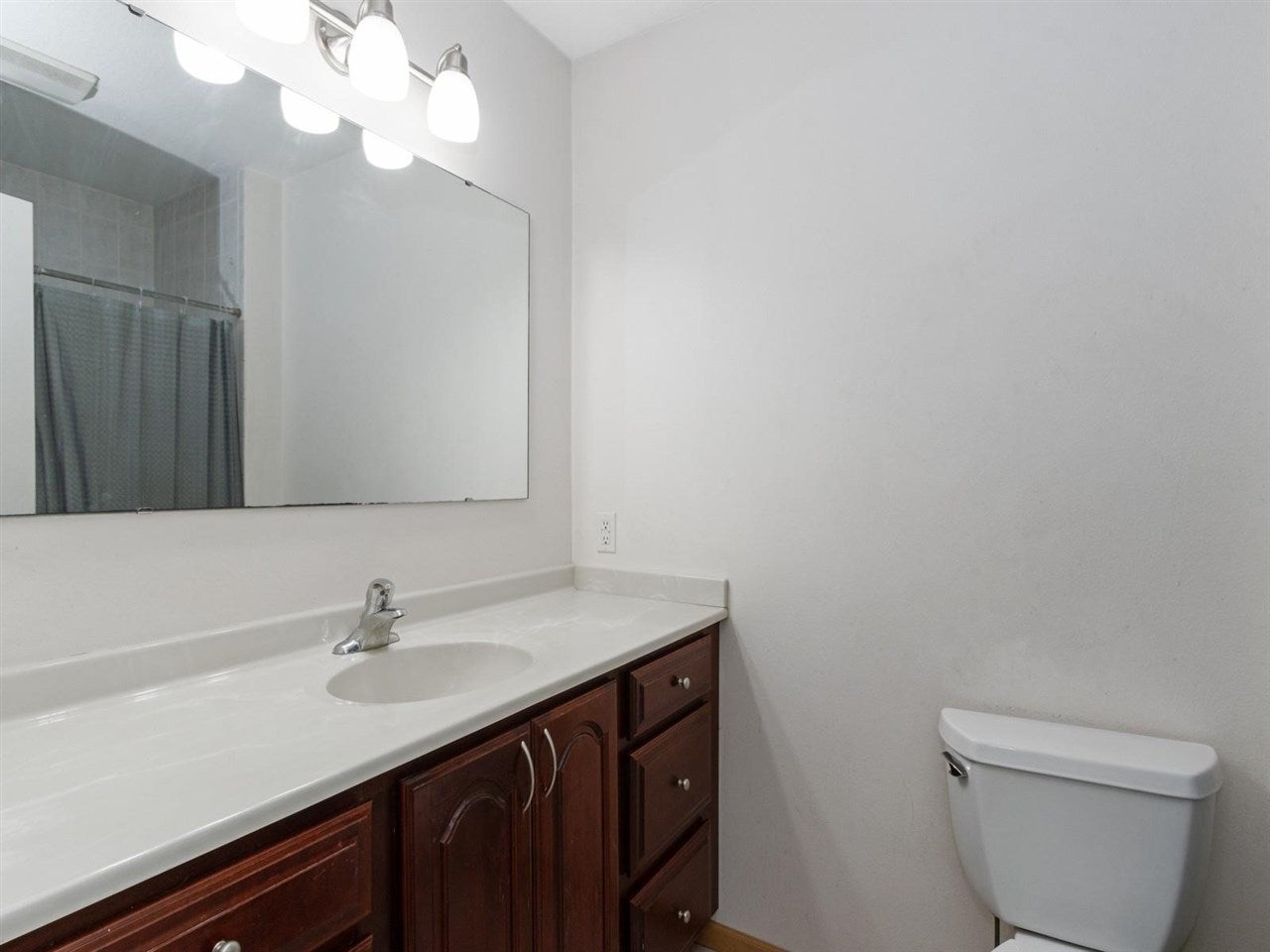 3250 170th Street Riverside, IA 52327 - Photo 9 of 25 Gallery Image 9