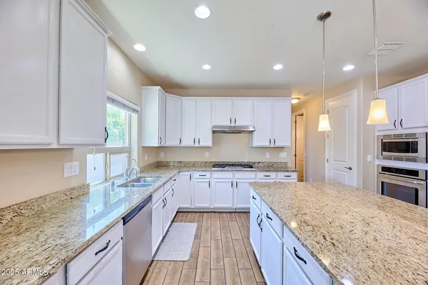 $4,995 | 116 East Lynx Place, Chandler, AZ 85248