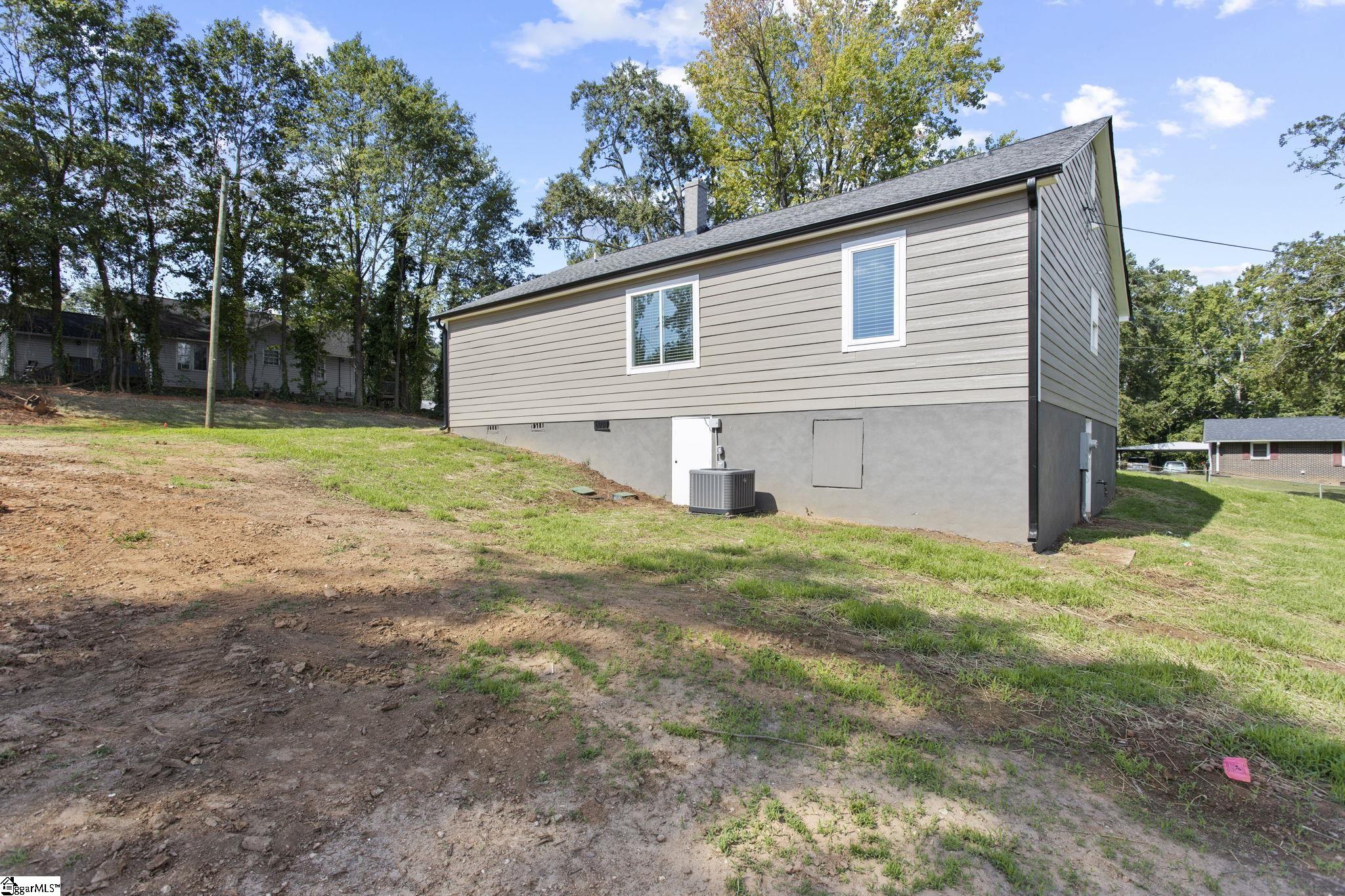 208 Lanford Street Greer, SC 29650 - Photo 28 of 31