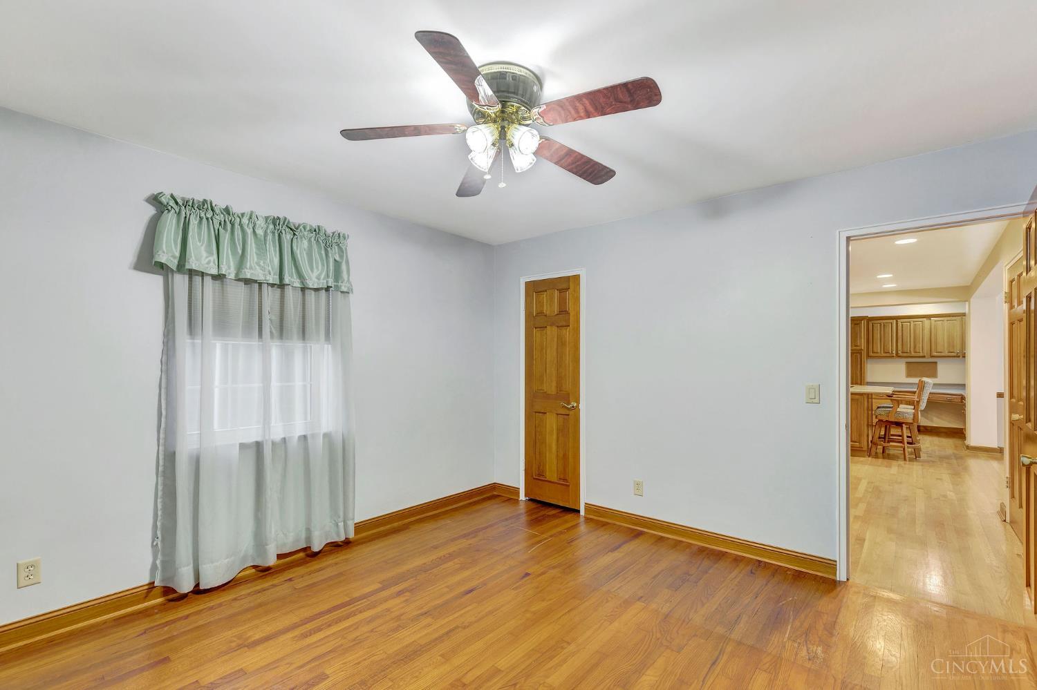 3820 Riehle Road Cincinnati, OH 45247 - Photo 13 of 52 Gallery Image 13