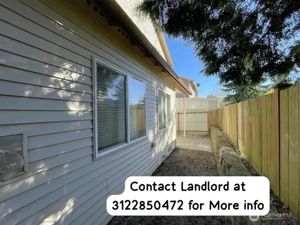 $2,500 | 12106 29th Avenue West, Unit 1, Everett, WA 98204