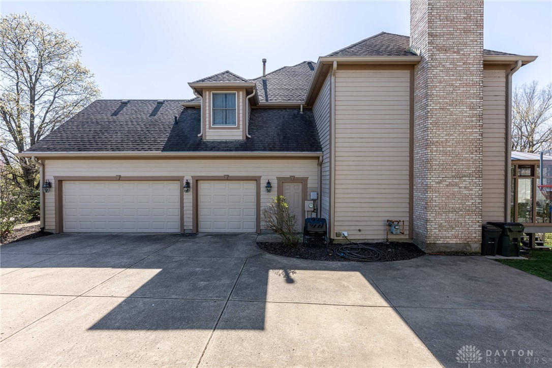 3969 Sable Ridge Drive Bellbrook, OH 45305 - Photo 3 of 68 Gallery Image 3