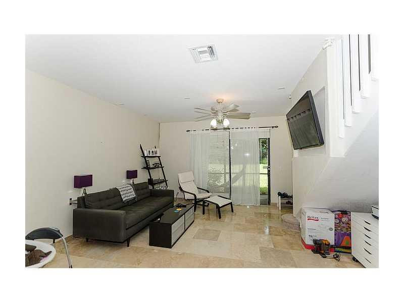 3853 Tree Top Drive, Unit 3853 Weston, FL 33332 - Photo 16 of 21 Living Room