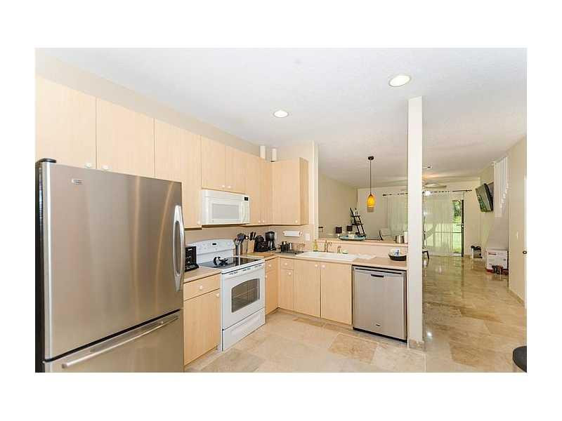 3853 Tree Top Drive, Unit 3853 Weston, FL 33332 - Photo 10 of 21 Kitchen