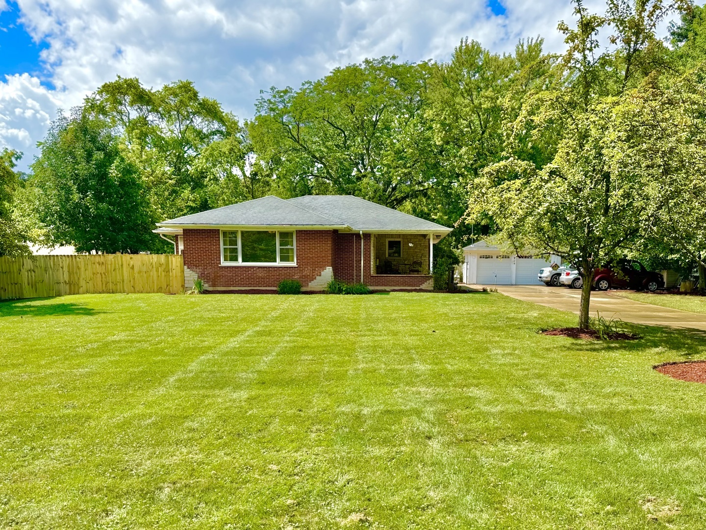 1570 Church Road Aurora, IL 60505 - Photo 1 of 24 Gallery Image 1