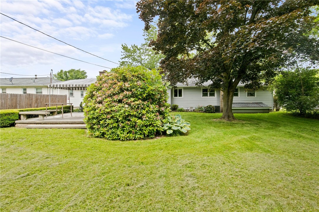 38 Moroa Drive Irondequoit, NY 14622 - Photo 23 of 27