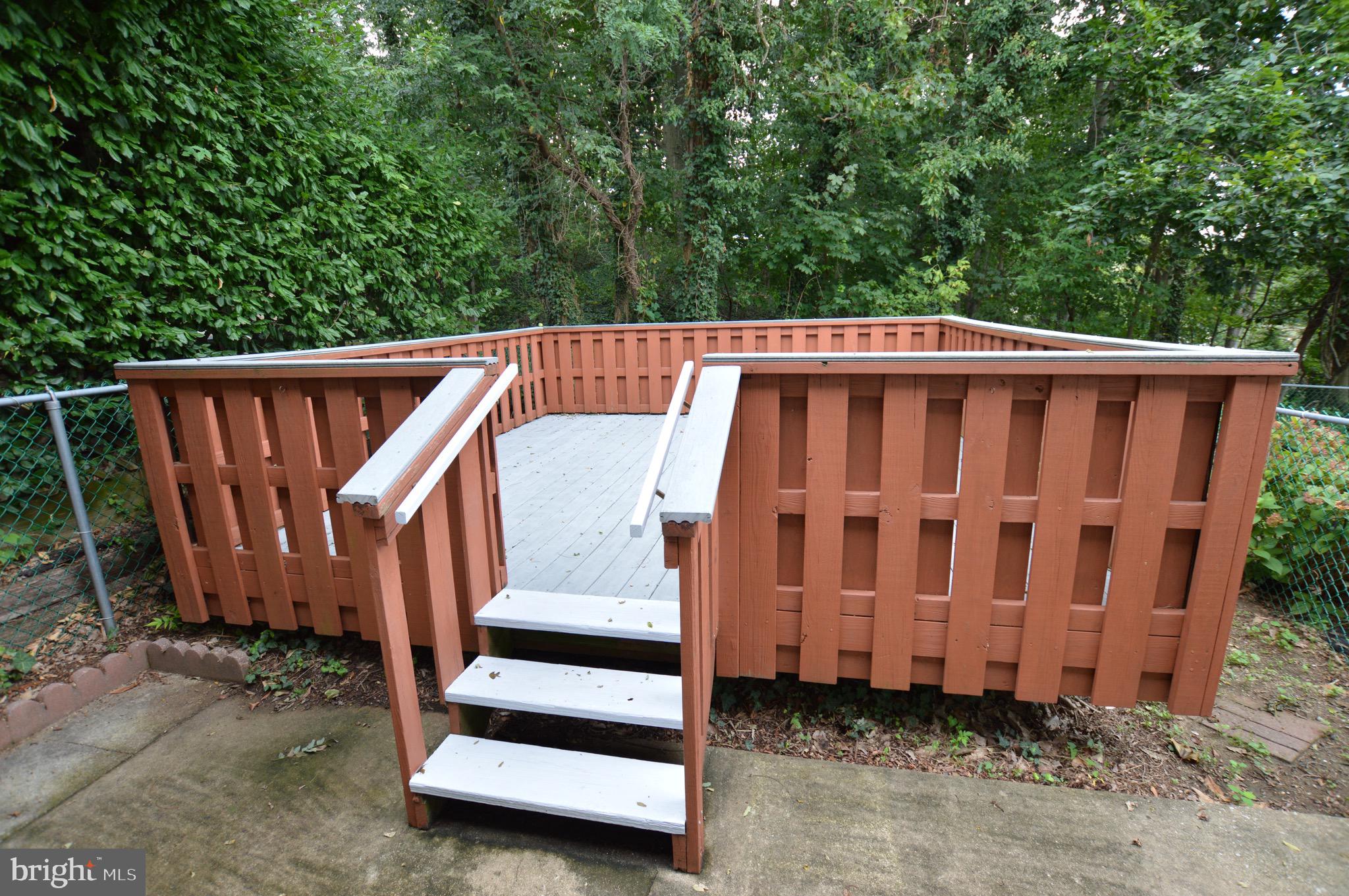 315 Ripka Street, Unit I Philadelphia, PA 19128 - Photo 19 of 22 Rear Deck