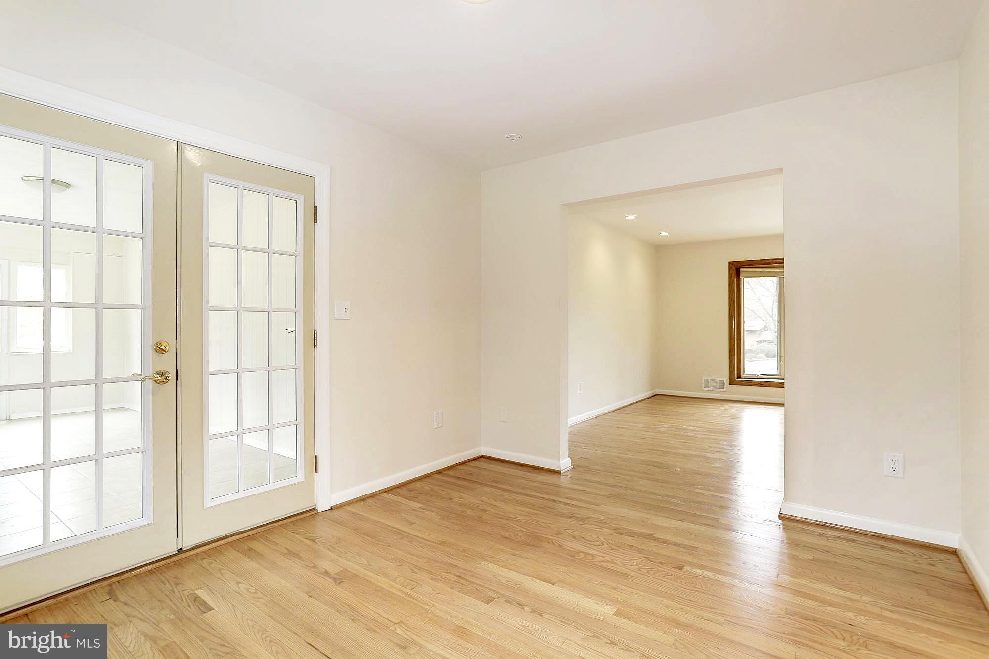10822 Braeburn Road Columbia, MD 21044 - Photo 12 of 30 Dining Room