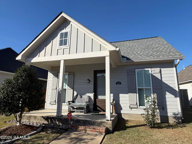$299,999 | 510 Bourdette Drive, Lafayette, LA 70507