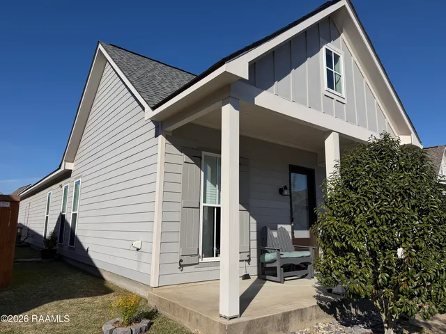 $299,999 | 510 Bourdette Drive, Lafayette, LA 70507