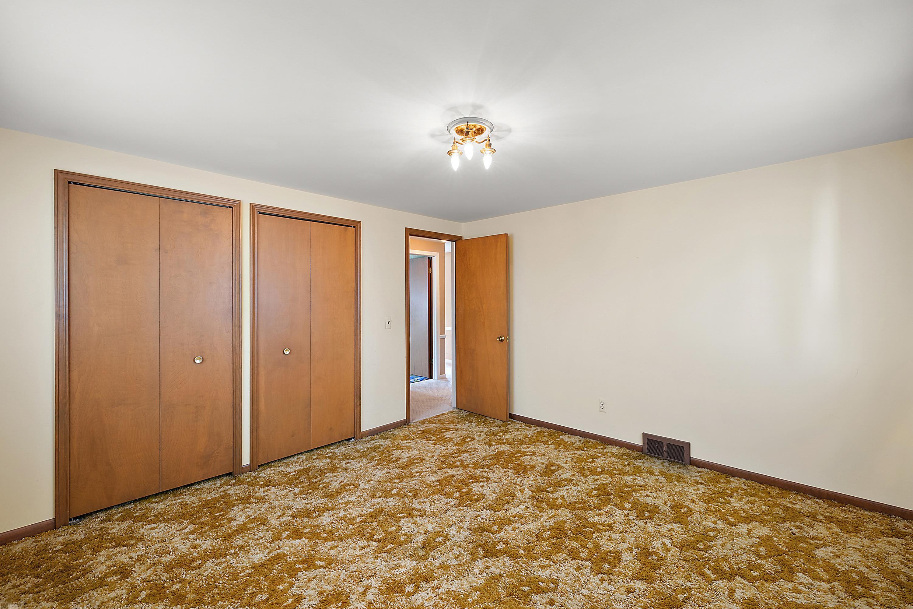 656 Canterbury Road Grosse Pointe Woods, MI 48236 - Photo 50 of 77