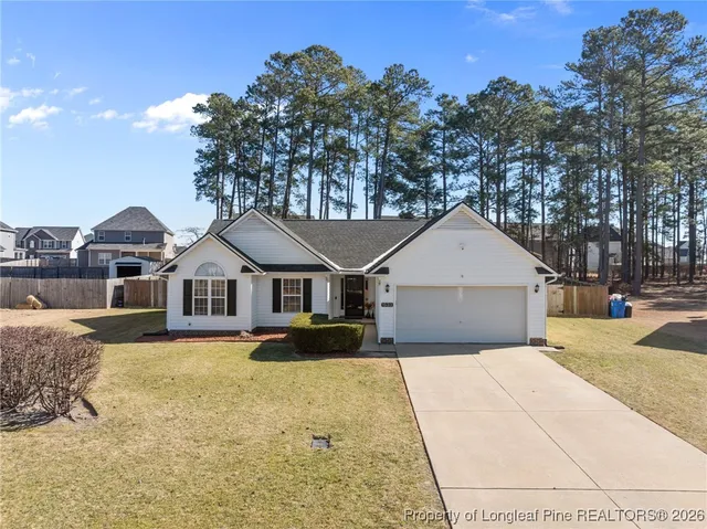 $240,000 | 1533 Clan Campbell Drive, Raeford, NC 28376