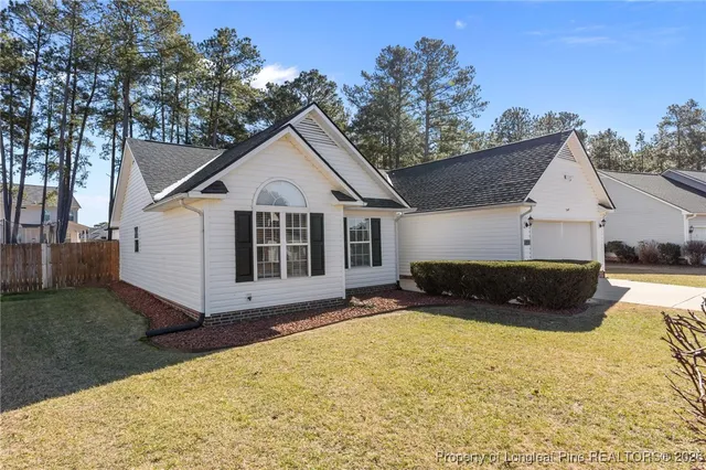 $240,000 | 1533 Clan Campbell Drive, Raeford, NC 28376