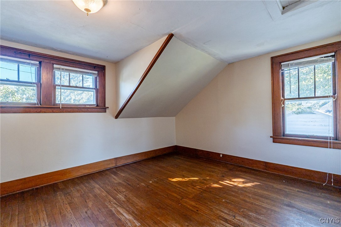 737 West Thomas Street Rome, NY 13440 - Photo 21 of 34