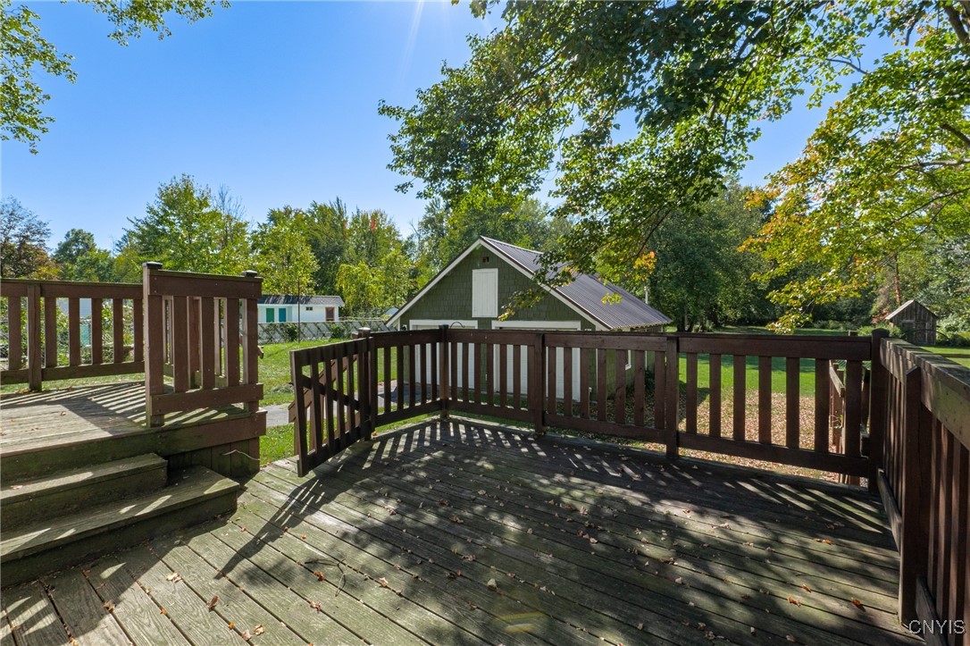 737 West Thomas Street Rome, NY 13440 - Photo 26 of 34