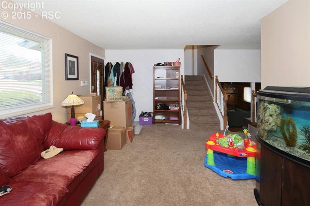 6753 Seneca Road Colorado Springs, CO 80915 - Photo 3 of 19