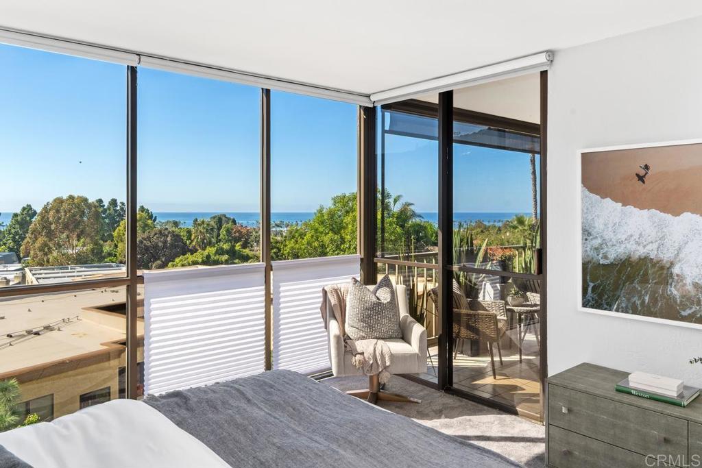 2500 Torrey Pines Road, Unit 402 La Jolla, CA 92037 - Photo 17 of 50 a balcony view with a sitting space