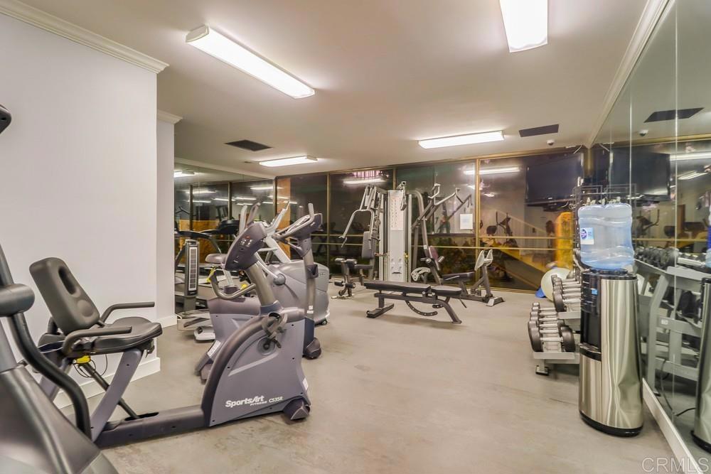 2500 Torrey Pines Road, Unit 402 La Jolla, CA 92037 - Photo 37 of 50 a view of a room with gym equipment