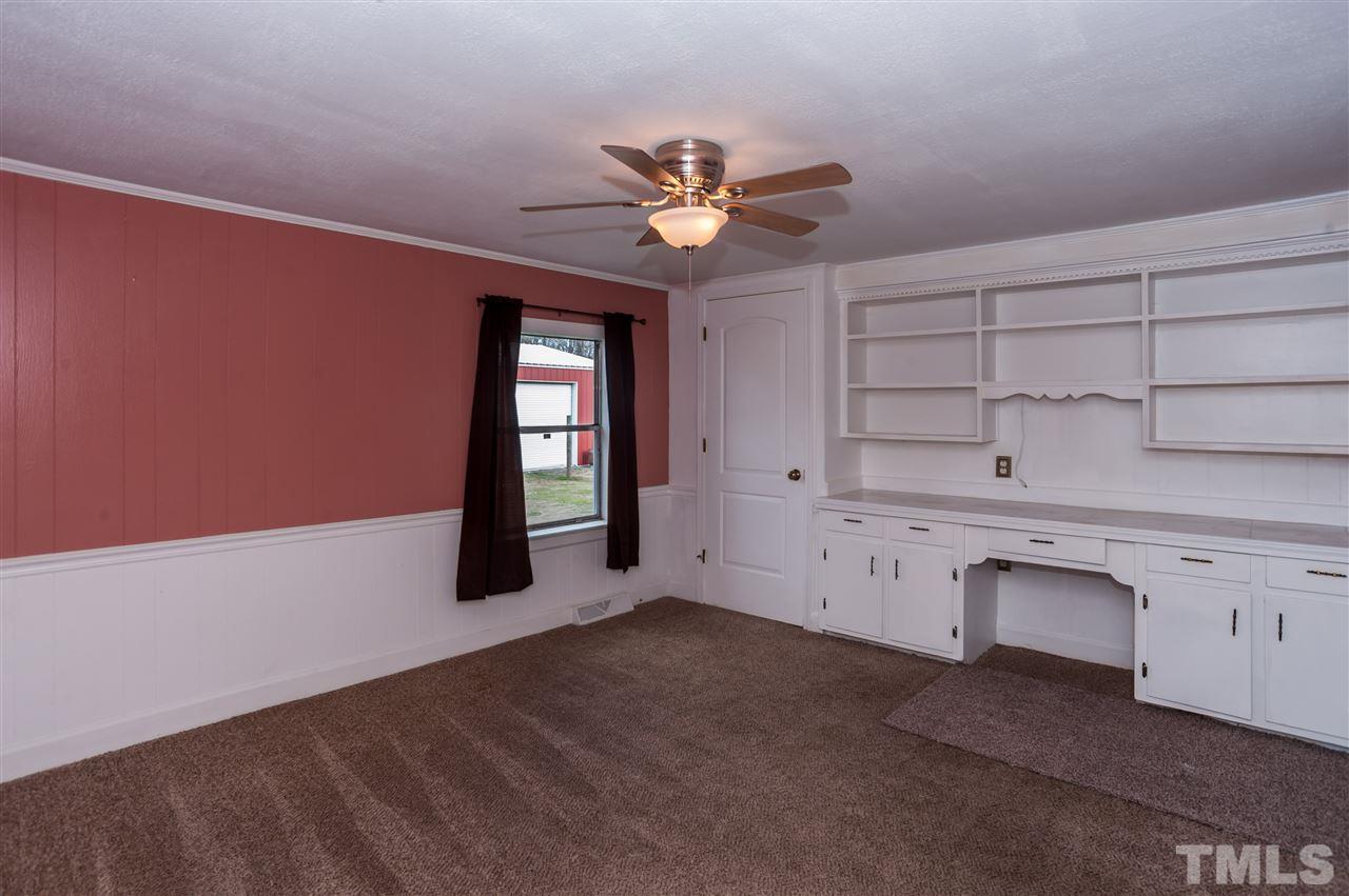 910 Baptist Chapel Road Autryville, NC 28318 - Photo 9 of 24 Gallery Image 9