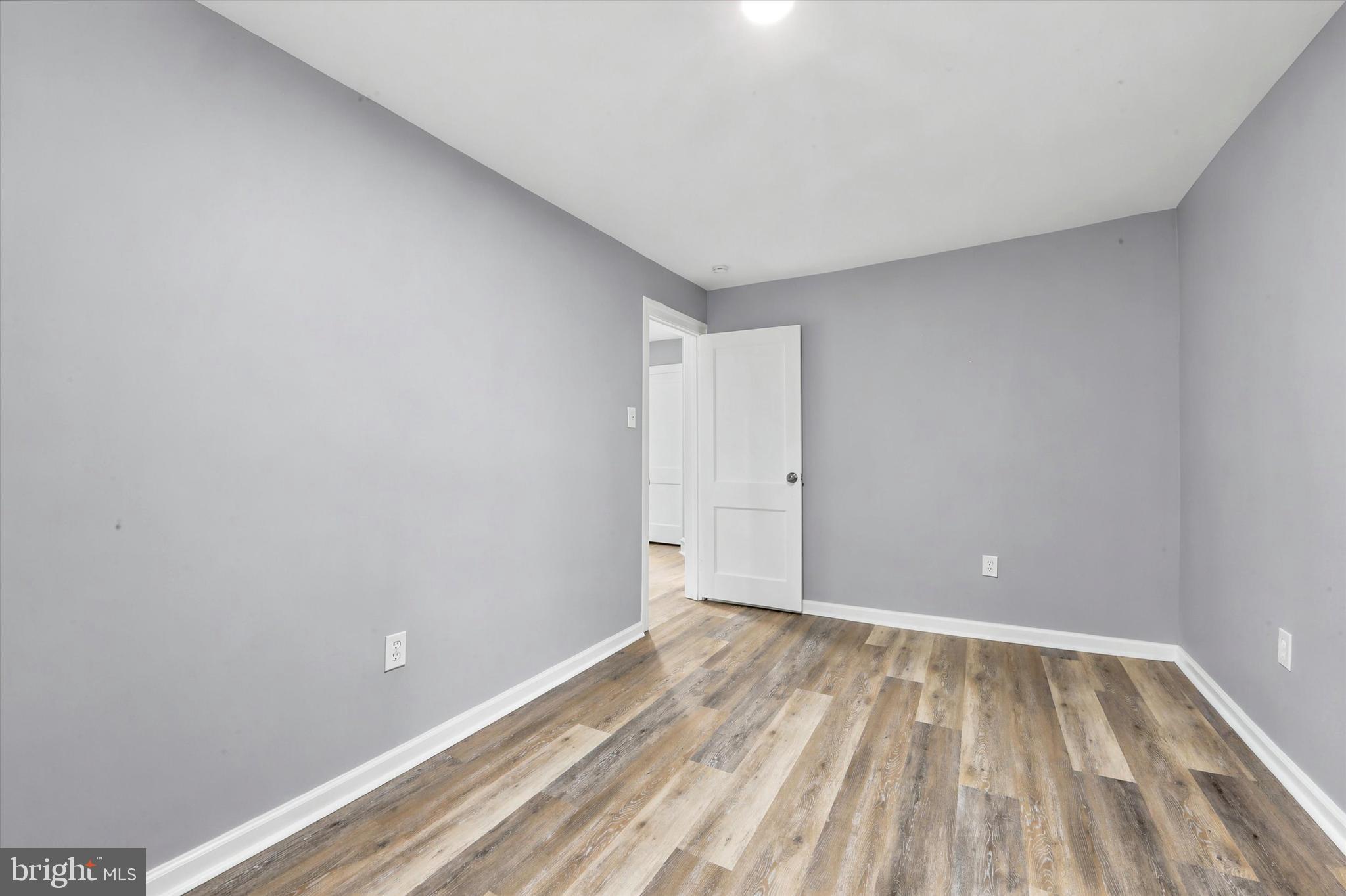 7208 Hilltop Road Upper Darby, PA 19082 - Photo 22 of 28 a view of room