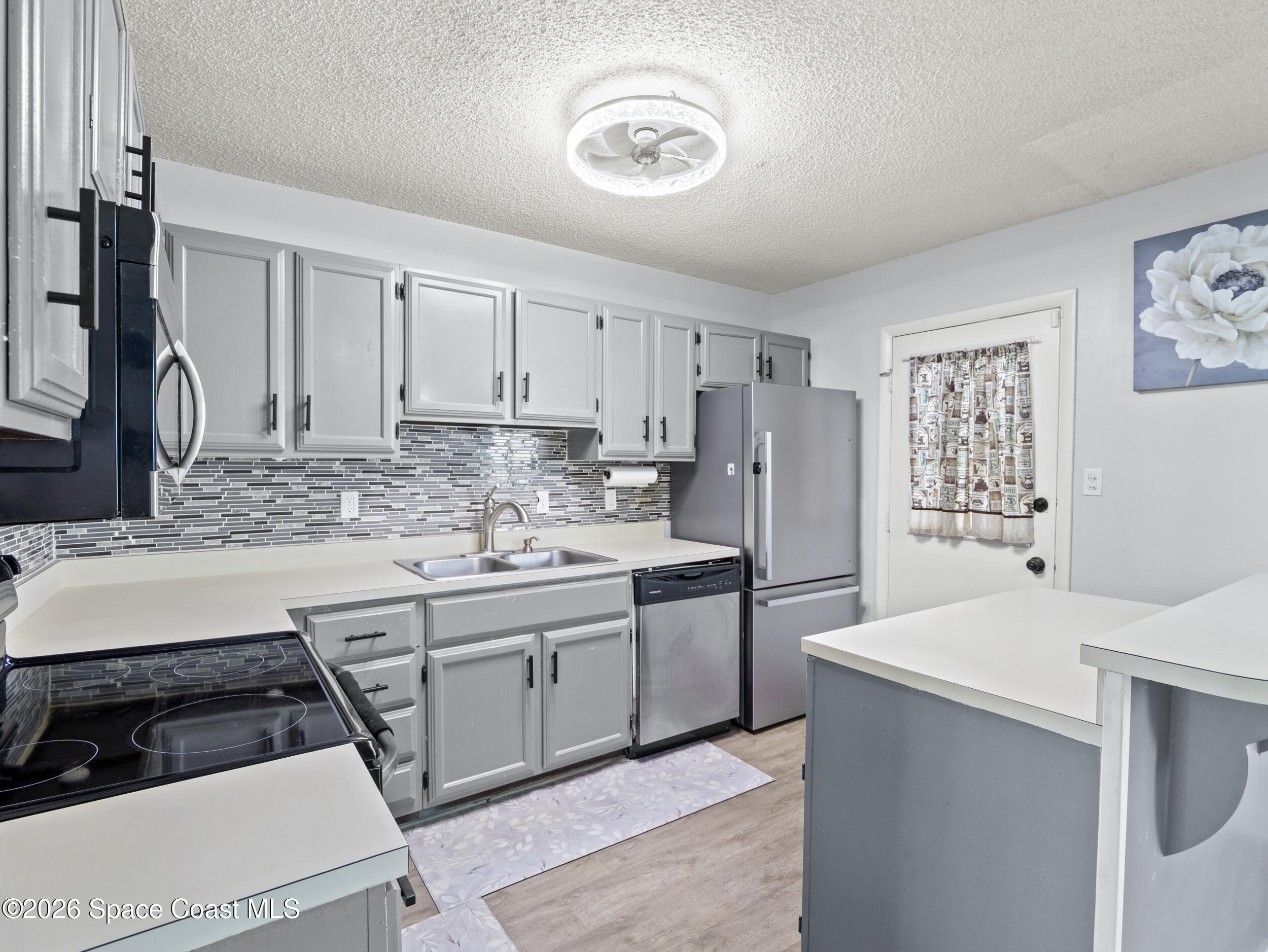 1413 Manor Drive Northeast Palm Bay, FL 32905 - Photo 12 of 31 1413 manor_14