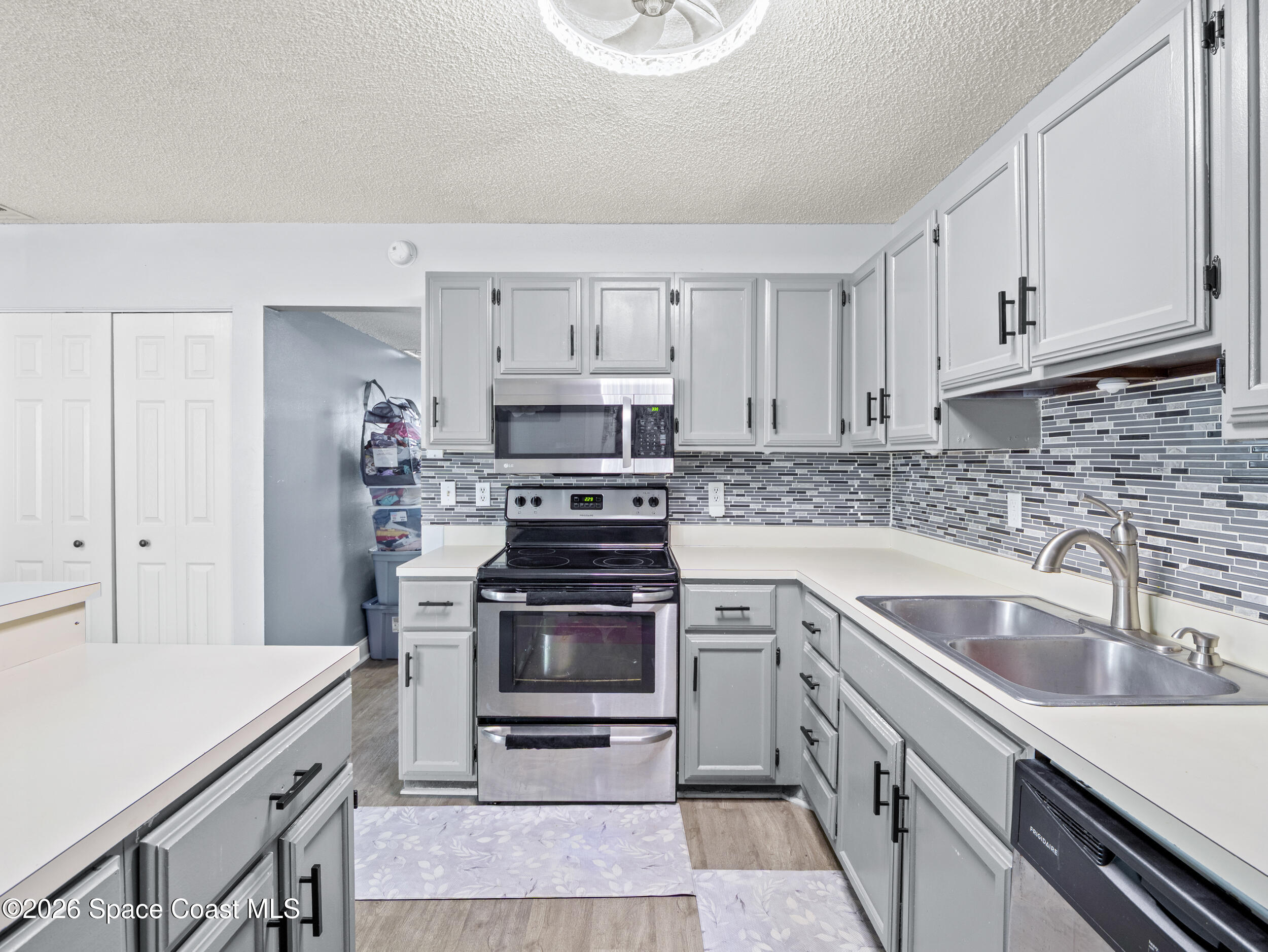 1413 Manor Drive Northeast Palm Bay, FL 32905 - Photo 13 of 31 1413 manor_15