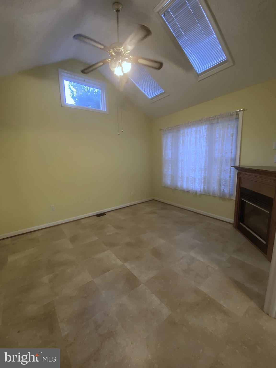 2940 Bird View Road Westminster, MD 21157 - Photo 8 of 32 dining room