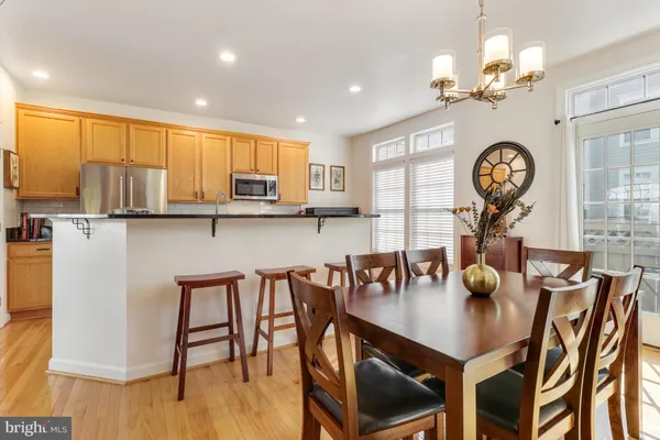 $713,999 | 5826 Pearson Lane, Alexandria, VA 22304